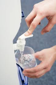 limpieza dispensador de agua
